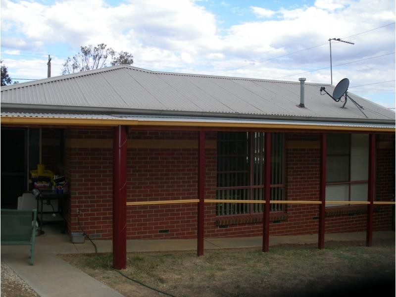 76 MacDougall Road, Golden Square VIC 3555