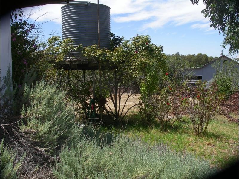 17-19 High Street, Wedderburn VIC 3518