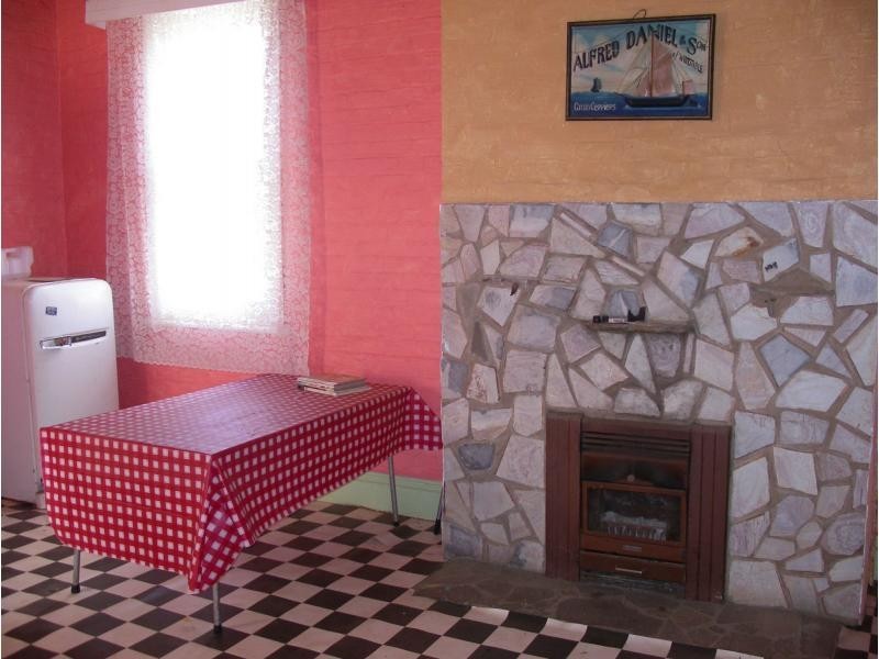 17-19 High Street, Wedderburn VIC 3518