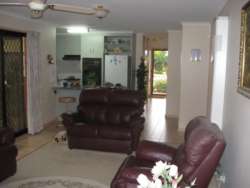 2 Paula Court, Kangaroo Flat VIC 3555