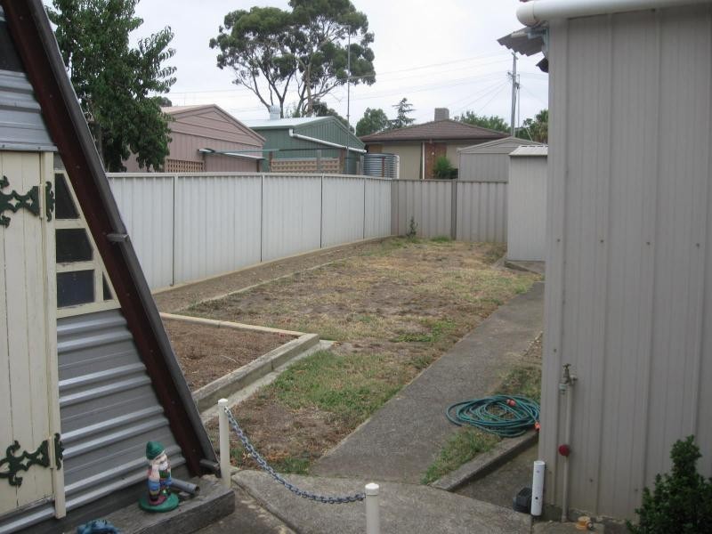 2 Paula Court, Kangaroo Flat VIC 3555