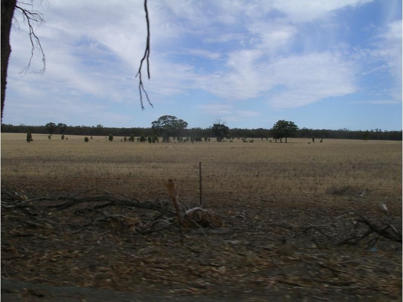 2000 Elmore Raywood Road, Kamarooka VIC 3570