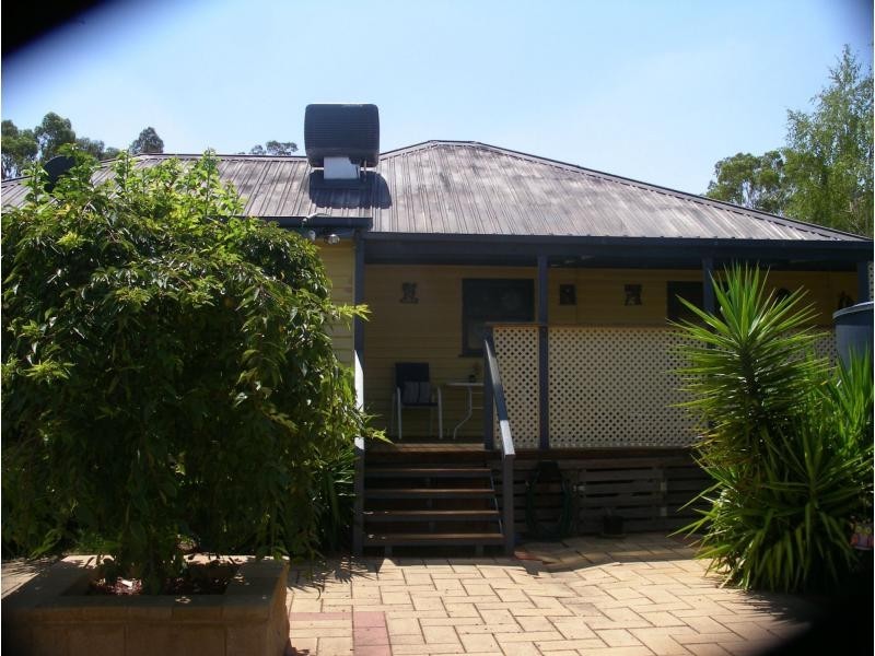 60 Hospital Street, Wedderburn VIC 3518