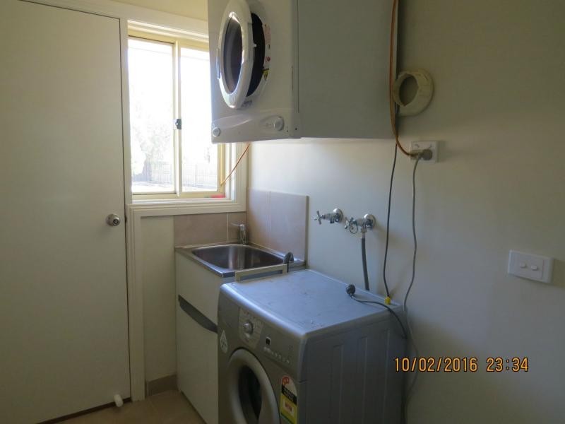 18 Racecourse Road, Wedderburn VIC 3518