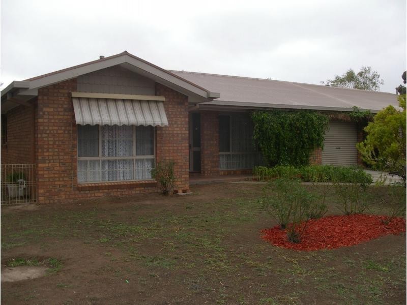 1/42 Crusoe Road, Kangaroo Flat VIC 3555