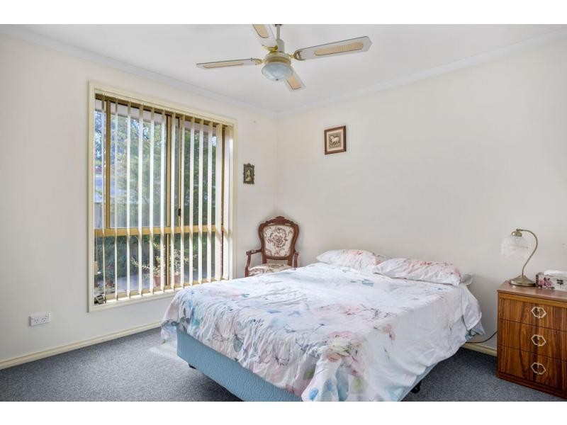2/71 Simpsons Road, Eaglehawk VIC 3556