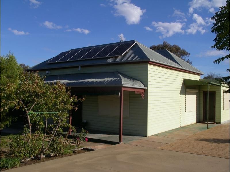 100 High Street, Wedderburn VIC 3518