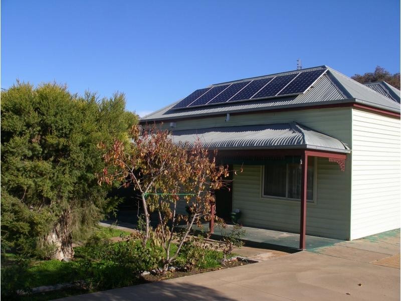 100 High Street, Wedderburn VIC 3518