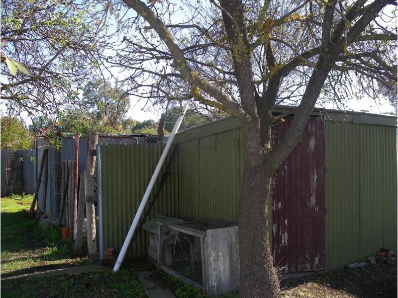 100 High Street, Wedderburn VIC 3518