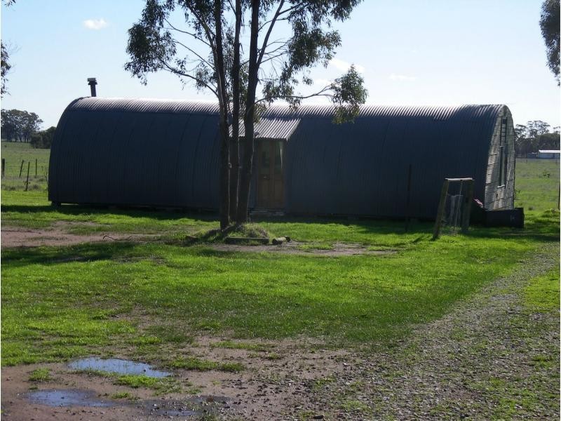 26 A & B 2/249 Hartney Road, Kamarooka VIC 3570
