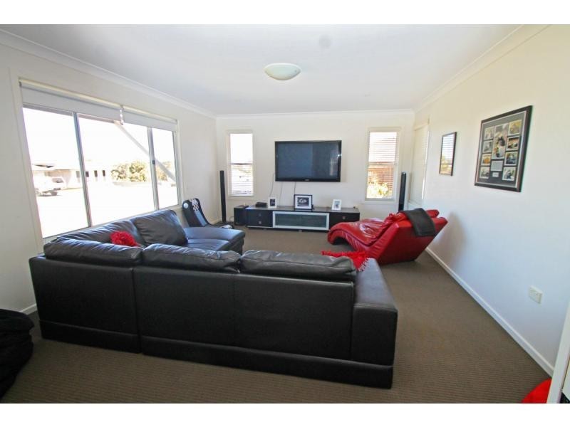 14 Rodeo Drive, Warwick QLD 4370