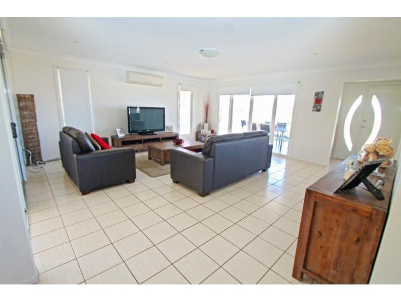 14 Rodeo Drive, Warwick QLD 4370