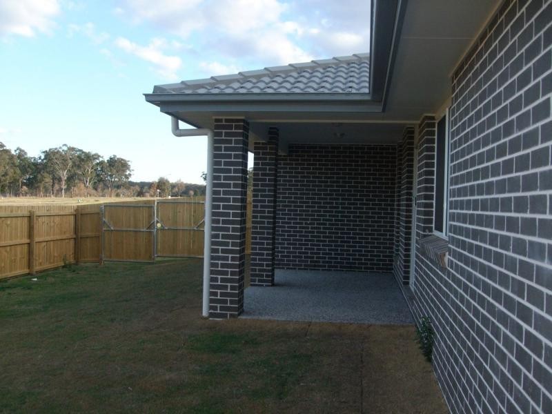 82 Maynes Street, Warwick QLD 4370