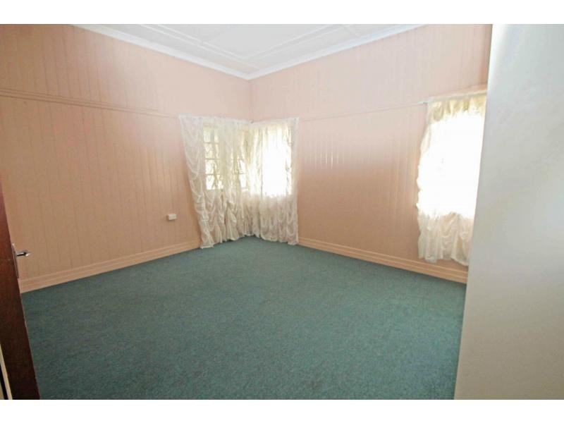91 Dragon Street, Warwick QLD 4370