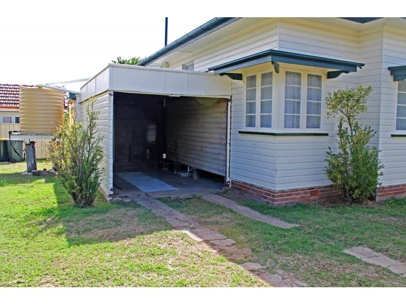 91 Dragon Street, Warwick QLD 4370