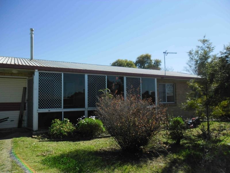 55 Acacia Avenue, Warwick QLD 4370