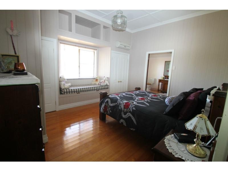 92 Albion Street, Warwick QLD 4370