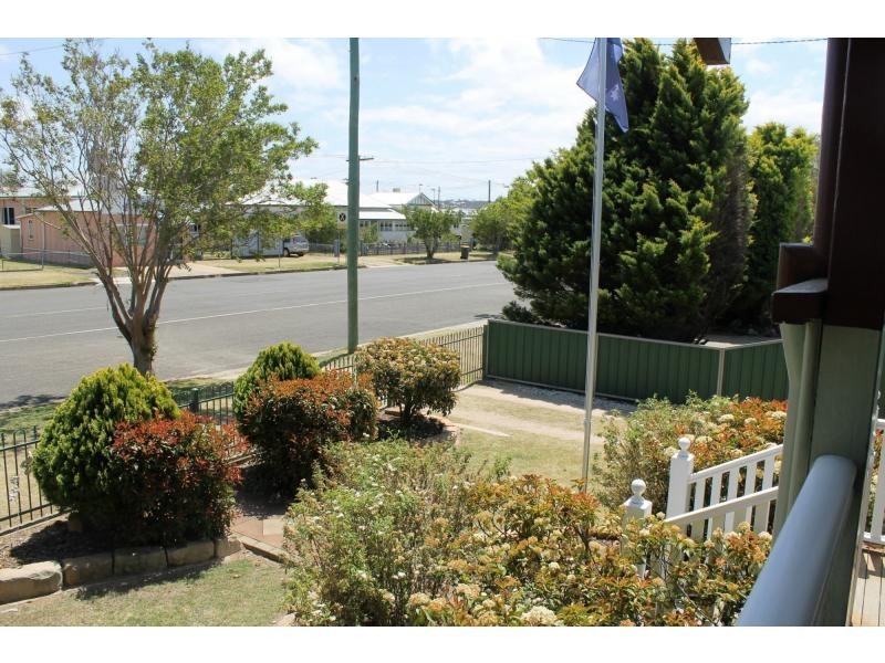 92 Albion Street, Warwick QLD 4370