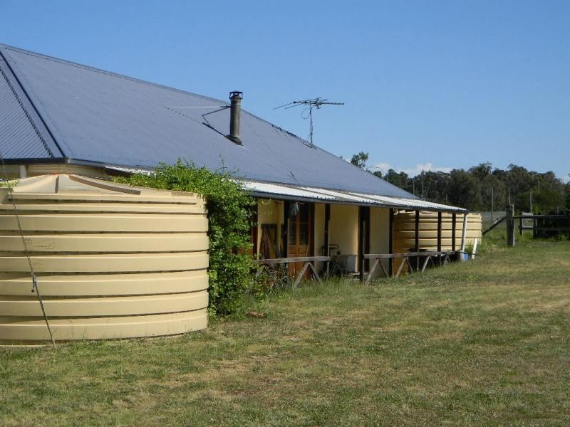 21 Straw House Lane, Dalveen QLD 4374