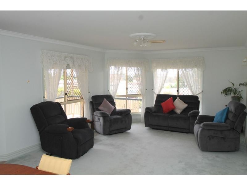 2 Rebecca Court, Warwick QLD 4370