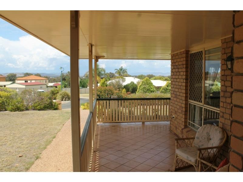 2 Rebecca Court, Warwick QLD 4370