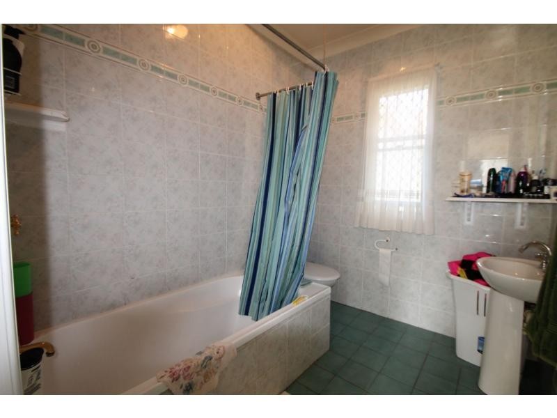 2 Batterham Street, Warwick QLD 4370