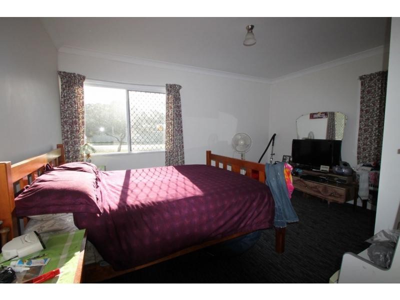 2 Batterham Street, Warwick QLD 4370
