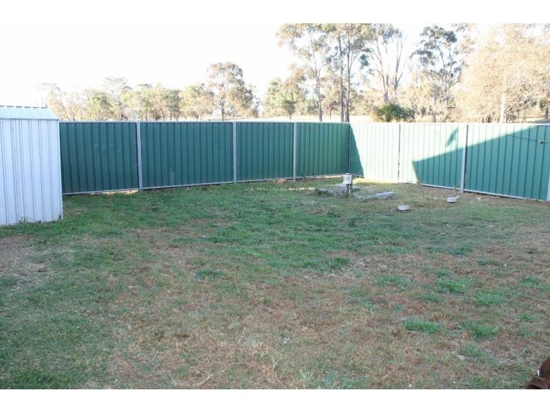 2 Batterham Street, Warwick QLD 4370
