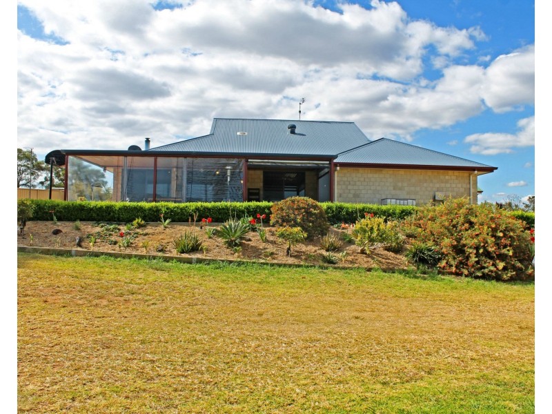 7 Sandstone Court, Warwick QLD 4370