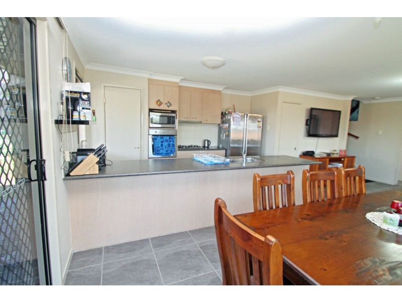 8 Hughes Place, Warwick QLD 4370