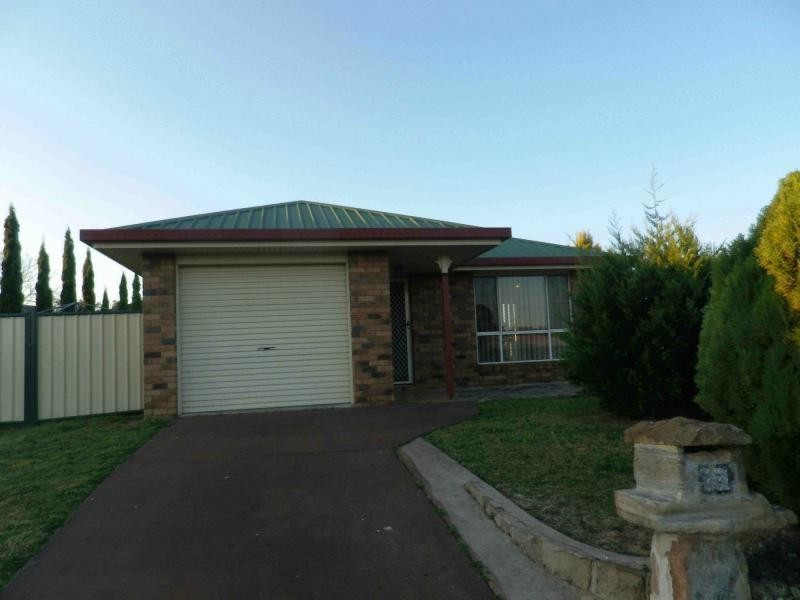 13 Flynn Drive, Warwick QLD 4370