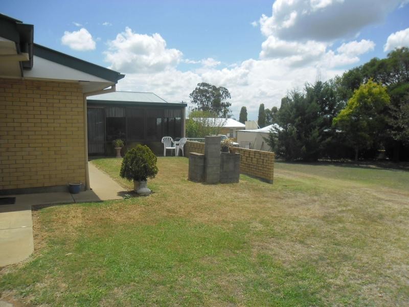 16 Douglas Street, Warwick QLD 4370