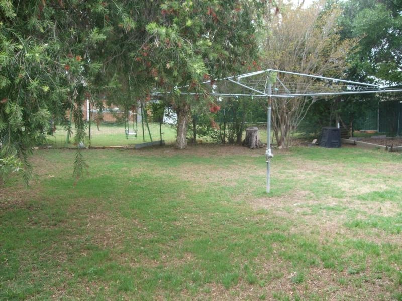 6 Gillam Street, Warwick QLD 4370