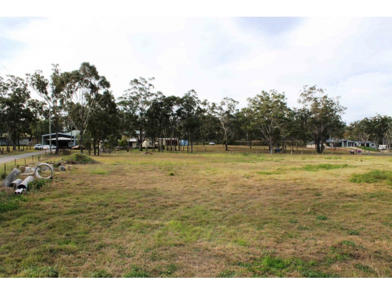8A Yangan Road, Warwick QLD 4370