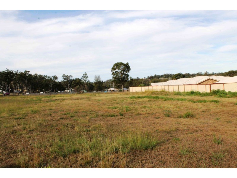8A Yangan Road, Warwick QLD 4370