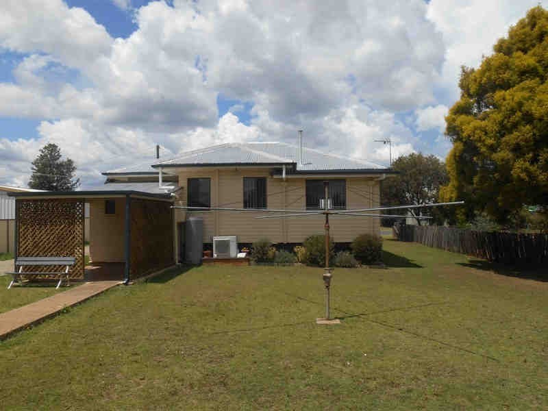 31 Albert Street, Warwick QLD 4370