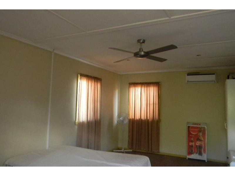 71 Railway Street, Stanthorpe QLD 4380