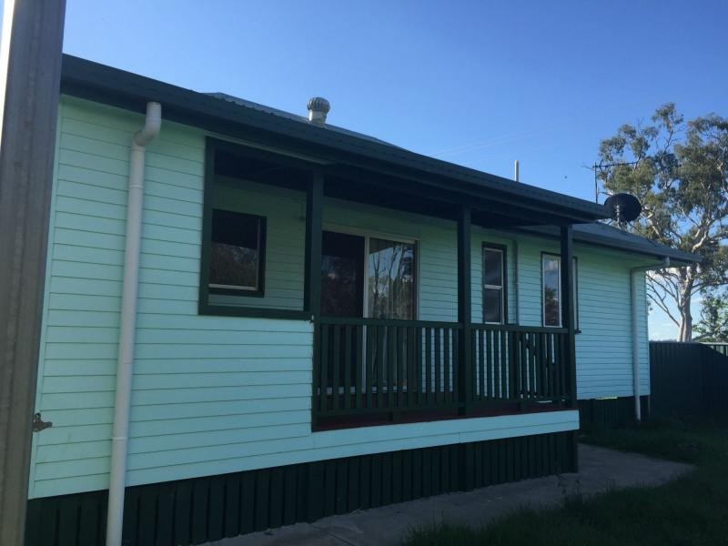 2 Batterham Street, Warwick QLD 4370