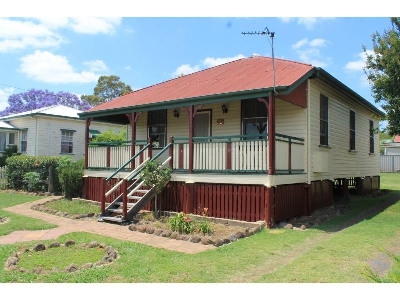 30 Fitzroy Street, Warwick QLD 4370