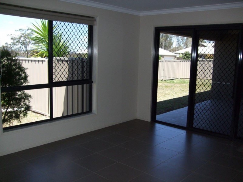 6 Ridgeview Road, Warwick QLD 4370