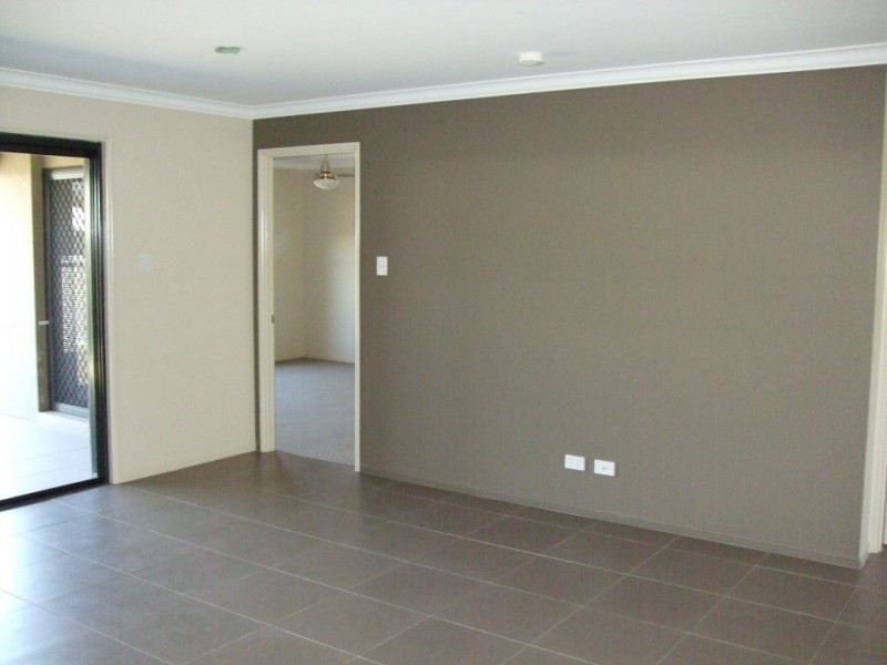 6 Ridgeview Road, Warwick QLD 4370