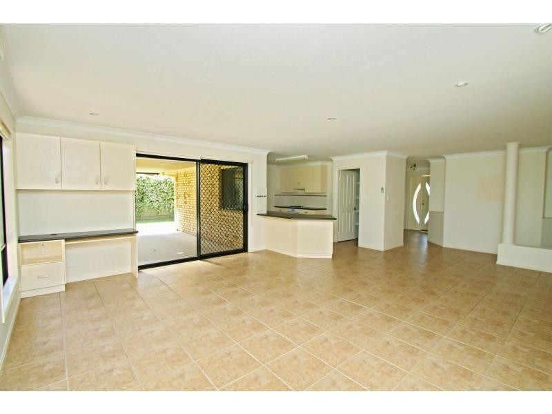 4 Rodeo Drive, Warwick QLD 4370