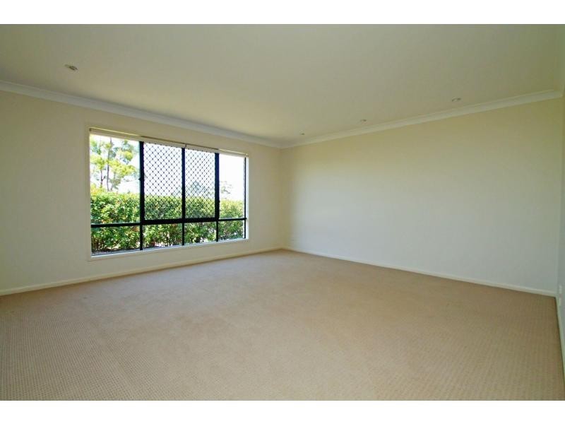 4 Rodeo Drive, Warwick QLD 4370