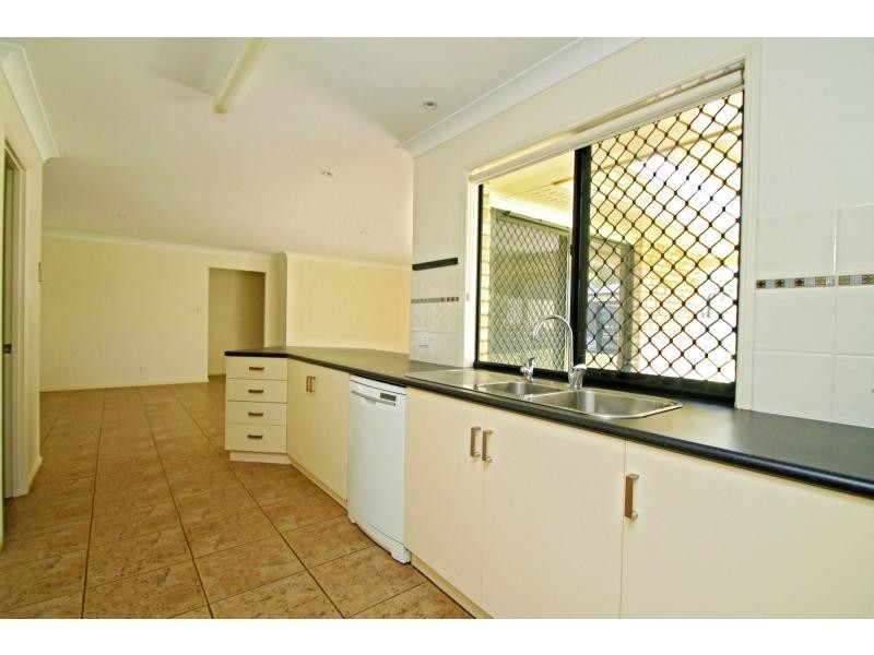 4 Rodeo Drive, Warwick QLD 4370