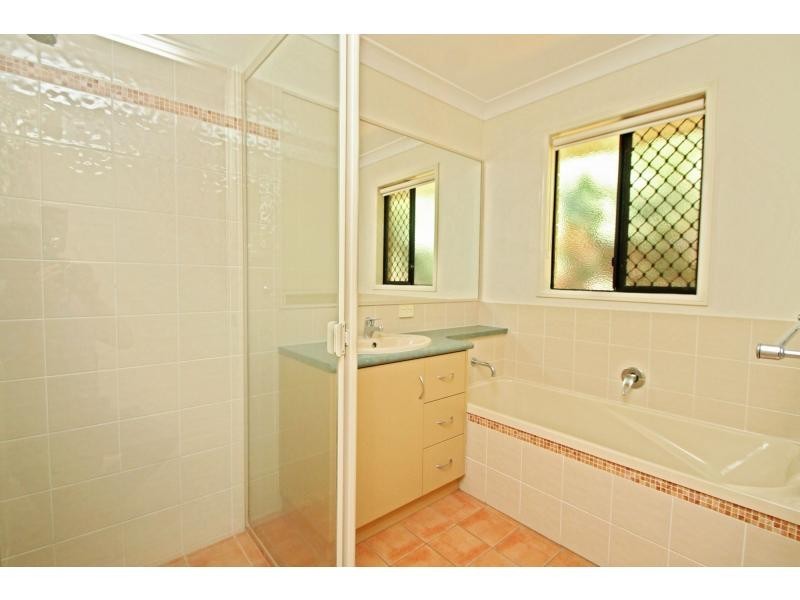 4 Rodeo Drive, Warwick QLD 4370