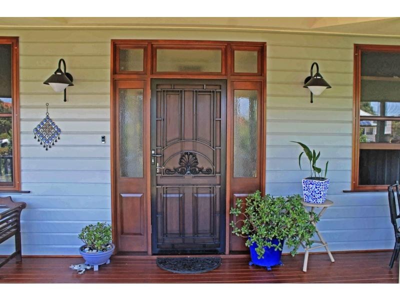 45 Locke Street, Warwick QLD 4370