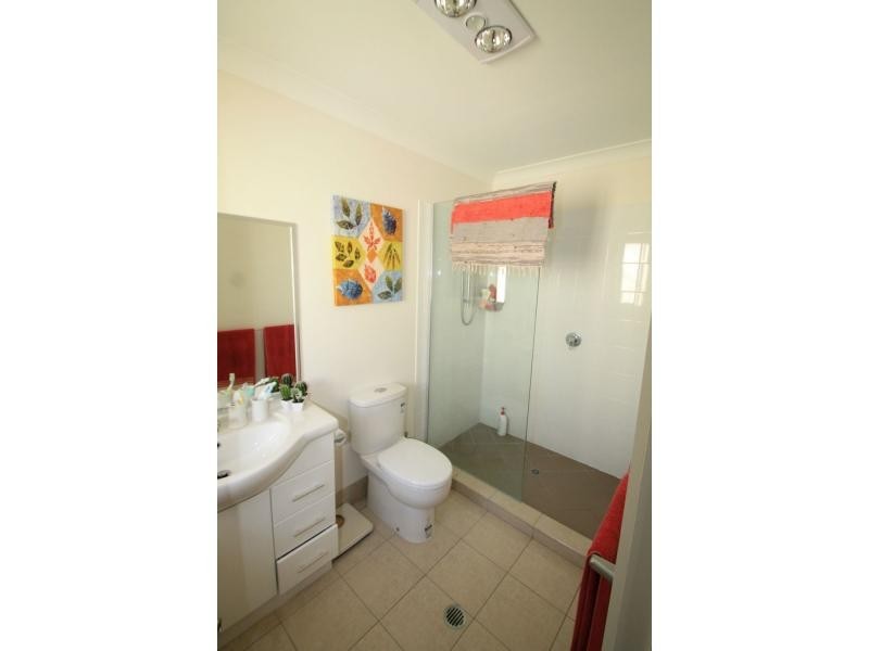 25 Rowland Street, Warwick QLD 4370