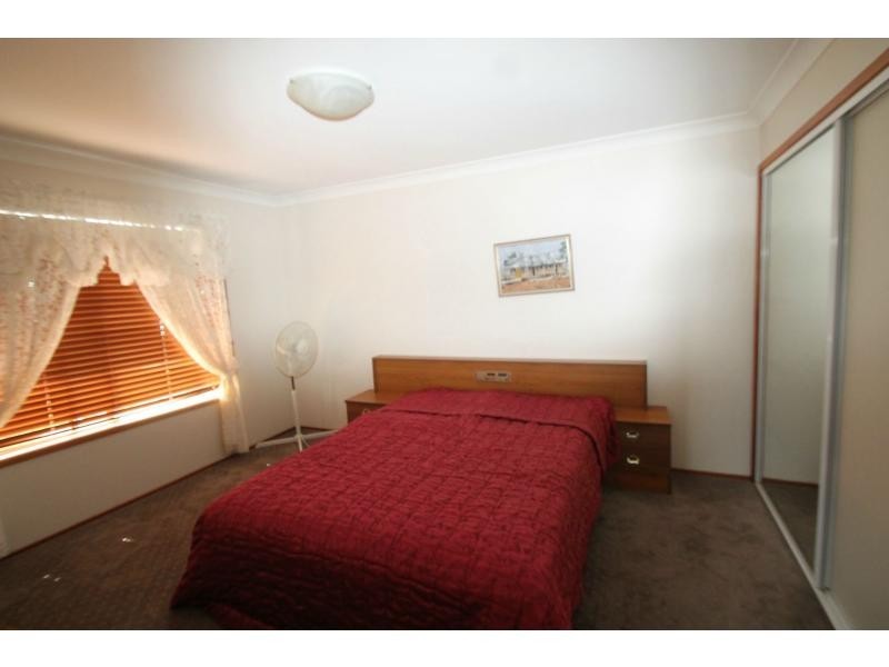 2/27a Myall Avenue, Warwick QLD 4370