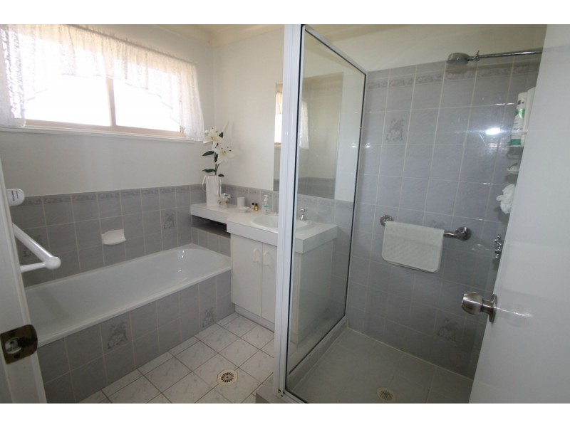 26 Campbell Road, Rosenthal Heights QLD 4370
