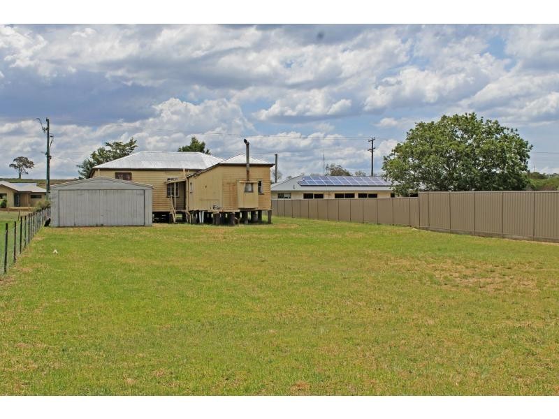 102 Tooth Street, Warwick QLD 4370